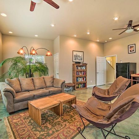 Hilltop Loft Ukiah Vacation Rental! Exterior photo